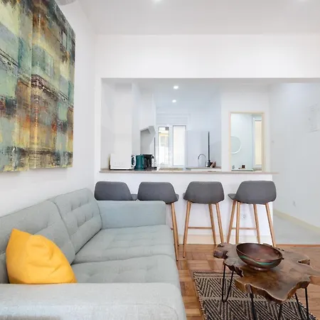 Flh Downtown Flat With Balcony Daire *