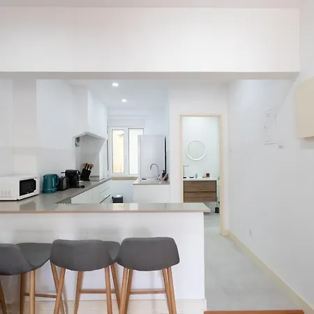 Flh Downtown Flat With Balcony Apartment