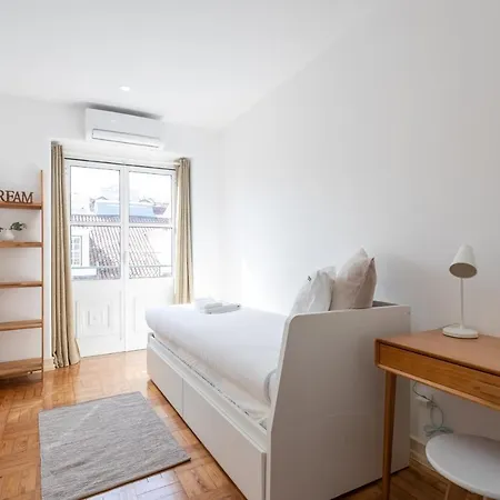 아파트 Flh Downtown Flat With Balcony *