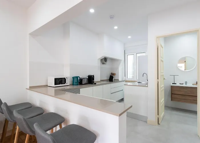 Flh Downtown Flat With Balcony Apartament Lizbona