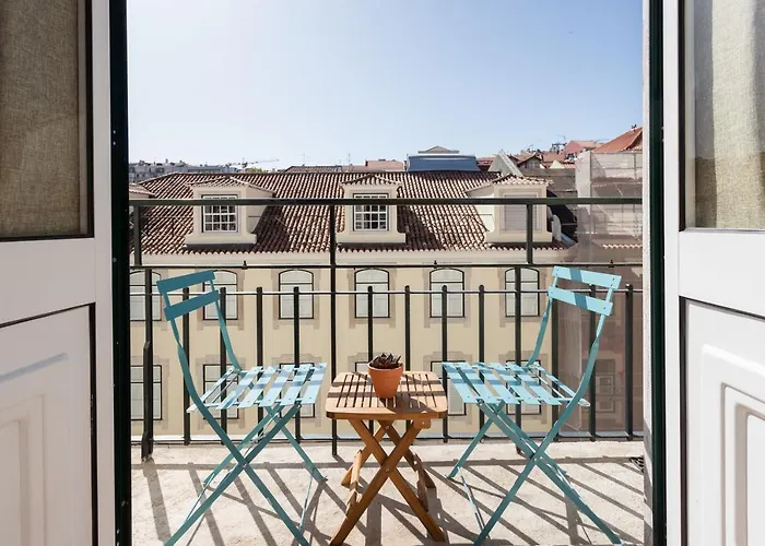 Flh Downtown Flat With Balcony Lissabon