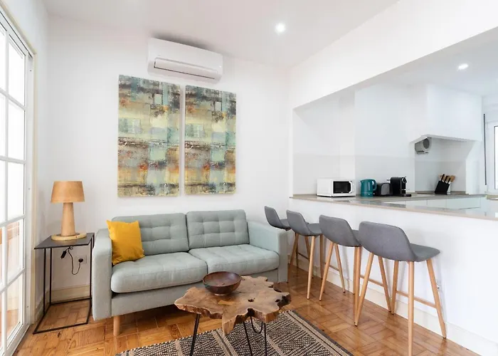 Apartment Flh Downtown Flat With Balcony Lissabon